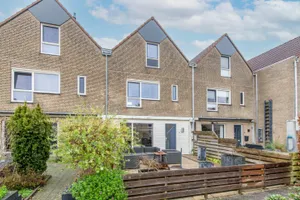 Woonhuis te koop Karveel 46 63 Lelystad