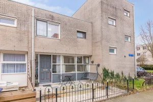 Woonhuis te koop Klimroospad 2 Almere