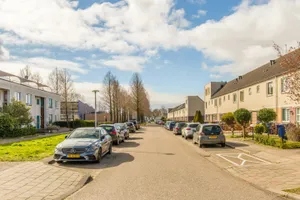 Woonhuis te koop Clare Lennartstraat 10 Almere