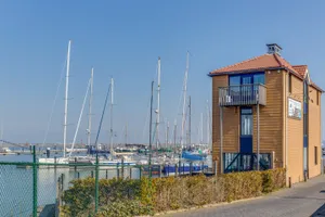 Woonhuis te koop Volendamstraat 4 Lelystad