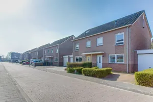 Woonhuis te koop Volendamstraat 4 Lelystad