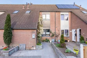 Woonhuis te koop Ringdijk 378 Lelystad