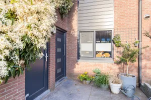 Woonhuis te koop Ringdijk 378 Lelystad