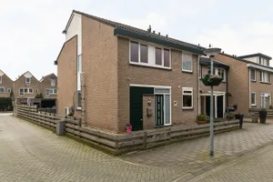 Woonhuis te koop Karveel 49 16 Lelystad
