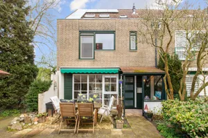 Woonhuis te koop Karveel 59 86 Lelystad