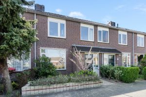 Woonhuis te koop Terpmeent 35 Almere