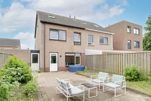 Woonhuis te koop Volendamstraat 5 Lelystad