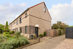 Woonhuis te koop Rivierenlaan 46 Lelystad
