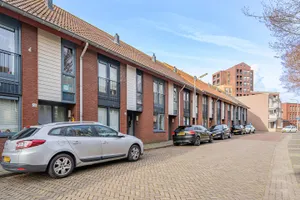 Woonhuis te koop Bloemstraat 62 * Ijmuiden