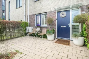 Woonhuis te koop Pauwenburg 136 Lelystad