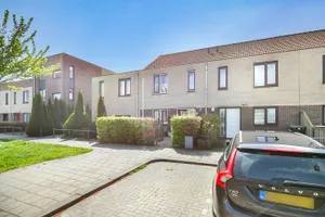 Woonhuis te koop Pauwenburg 136 Lelystad