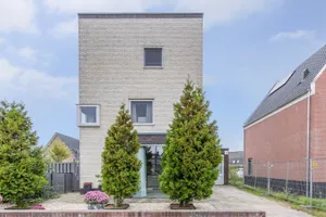 Woonhuis te koop Parnassialaan 146 Lelystad