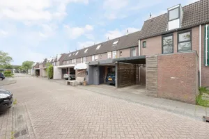 Woonhuis te koop De Stelling 10 71 Lelystad