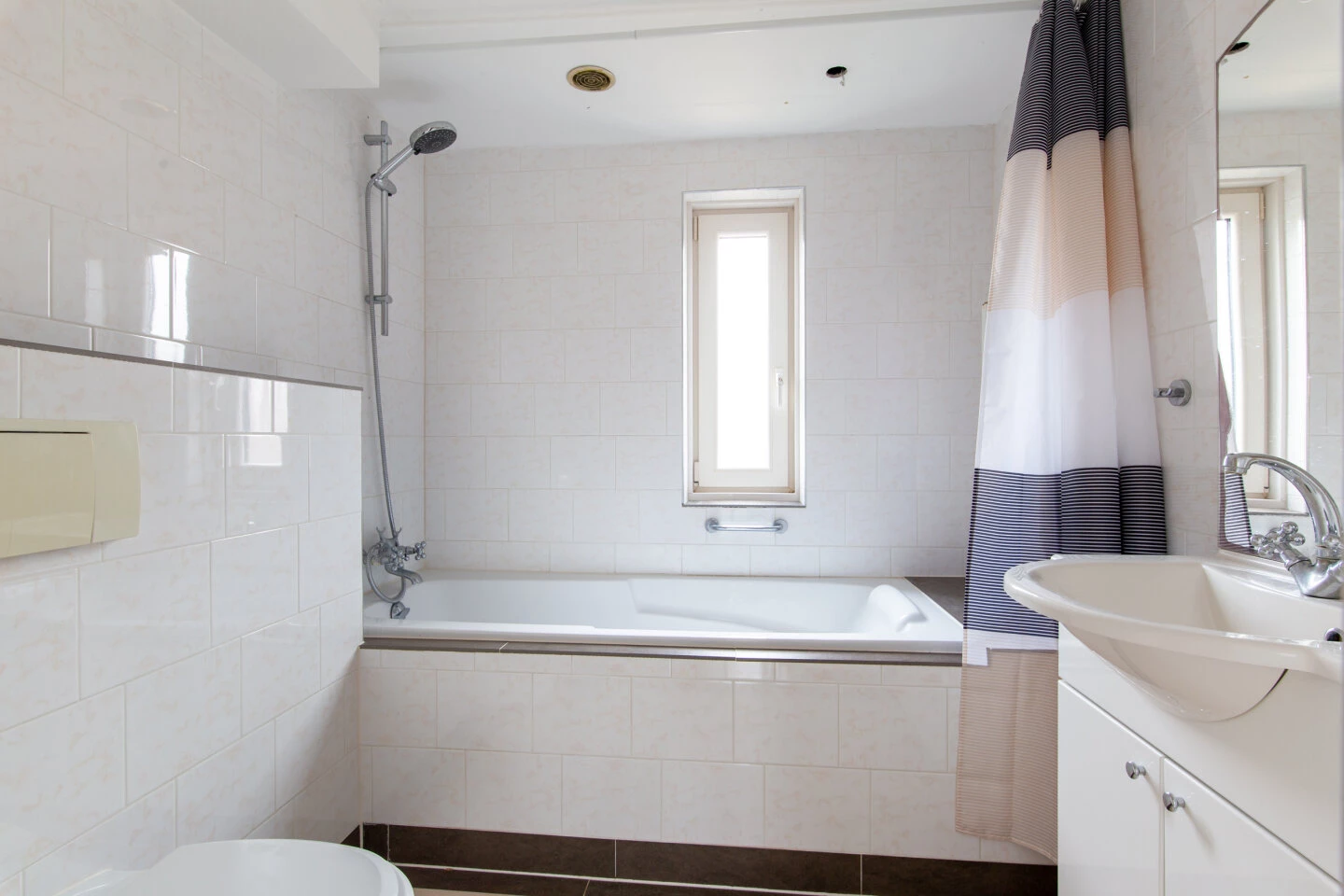 Woonhuis te koop Karveel 46 63 Lelystad