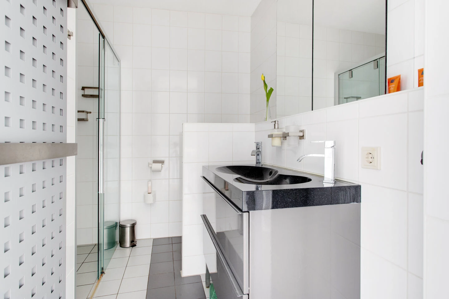 House for sale Roald Amundsenstraat 148 Almere