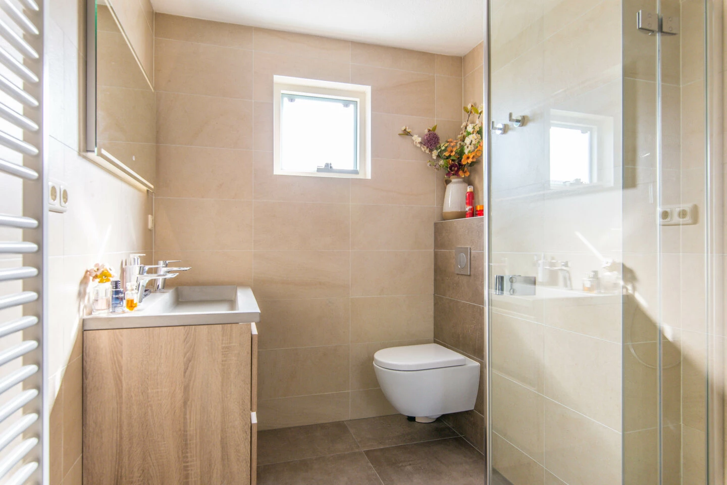 Woonhuis te koop Clare Lennartstraat 10 Almere
