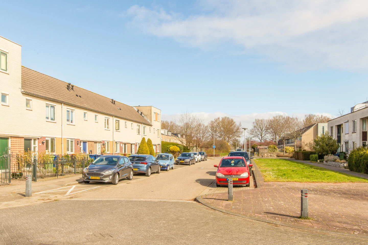 Woonhuis te koop Clare Lennartstraat 10 Almere