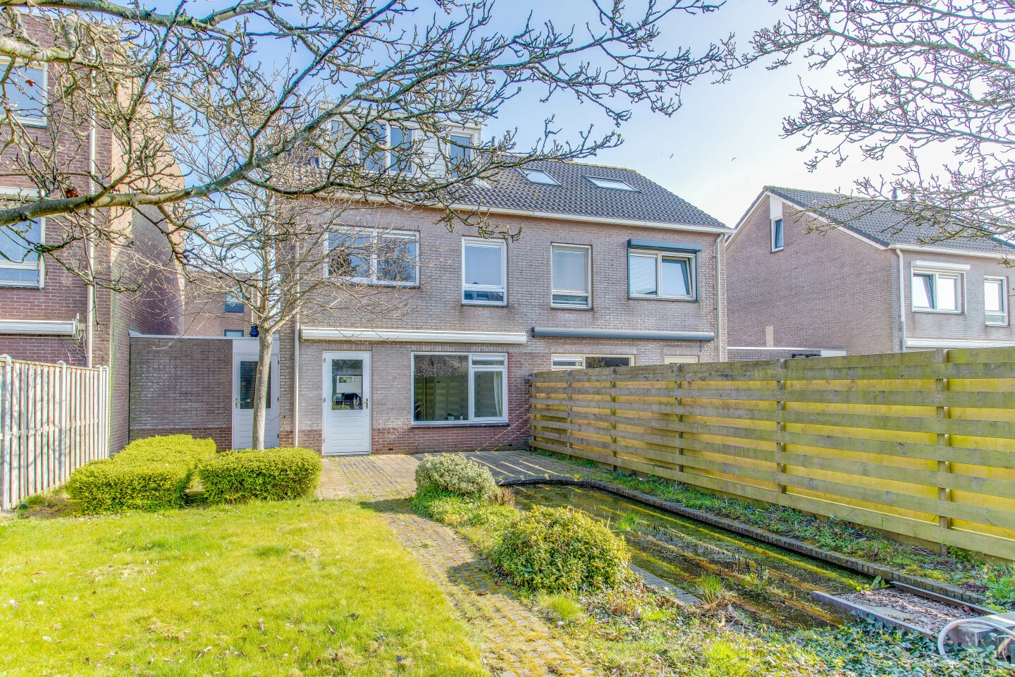 Woonhuis te koop Volendamstraat 4 Lelystad
