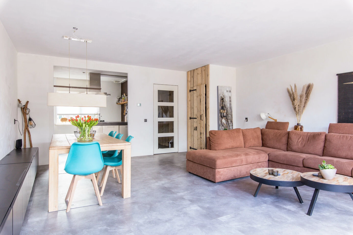 Woonhuis te koop Ringdijk 378 Lelystad
