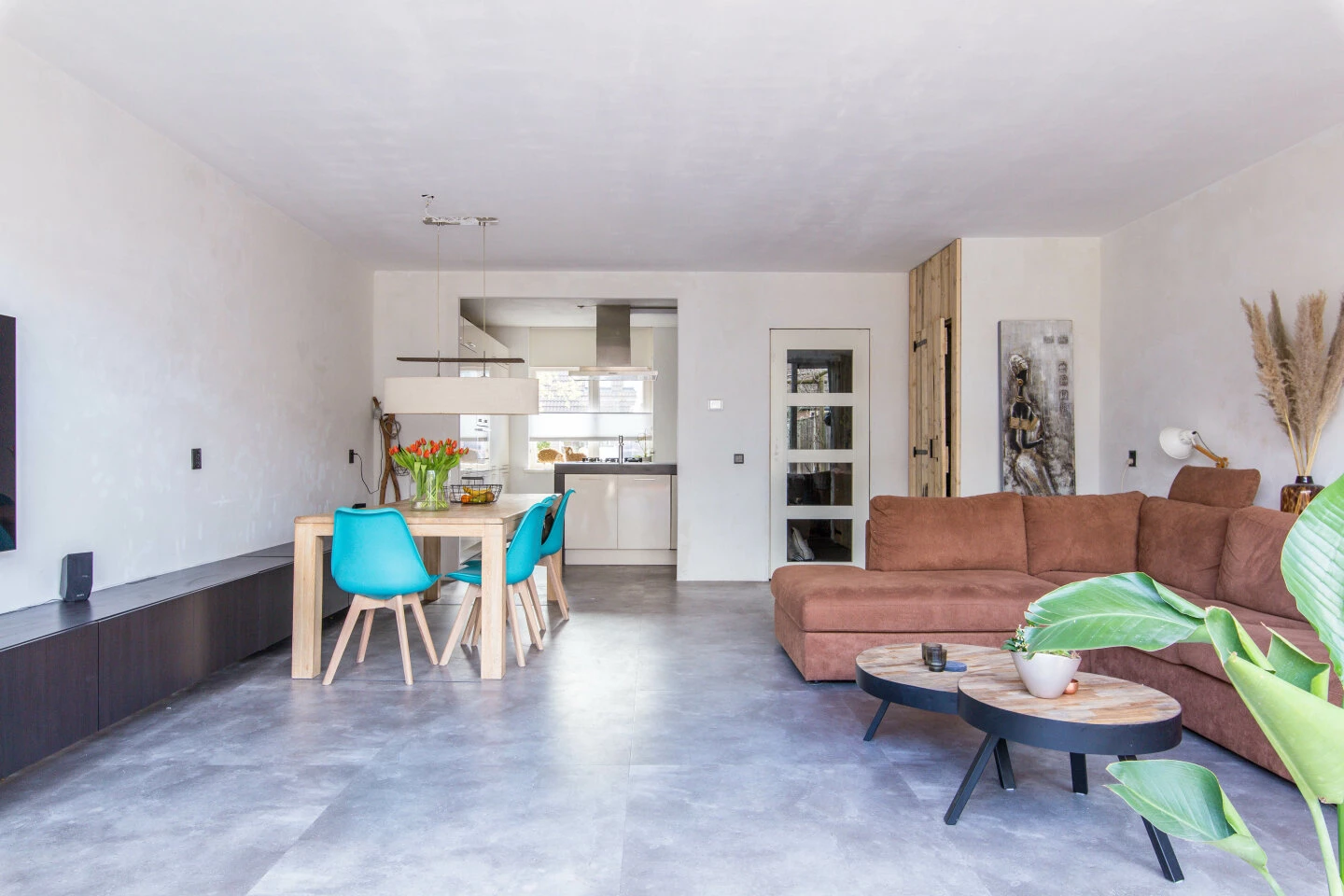 Woonhuis te koop Ringdijk 378 Lelystad