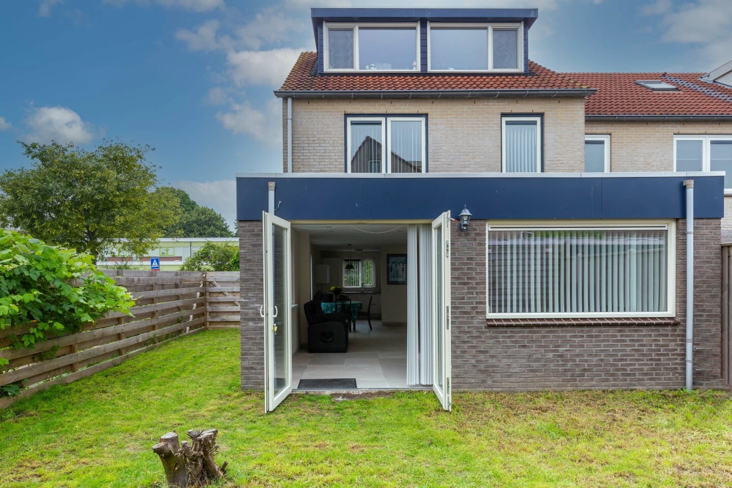 Woonhuis te koop Voorstraat 500 Lelystad