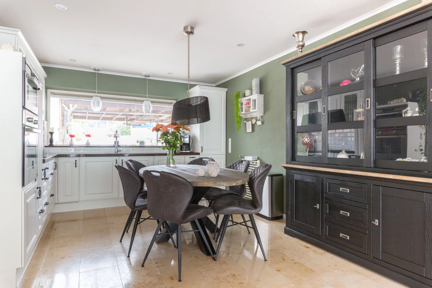 Woonhuis te koop Karveel 04 27 Lelystad