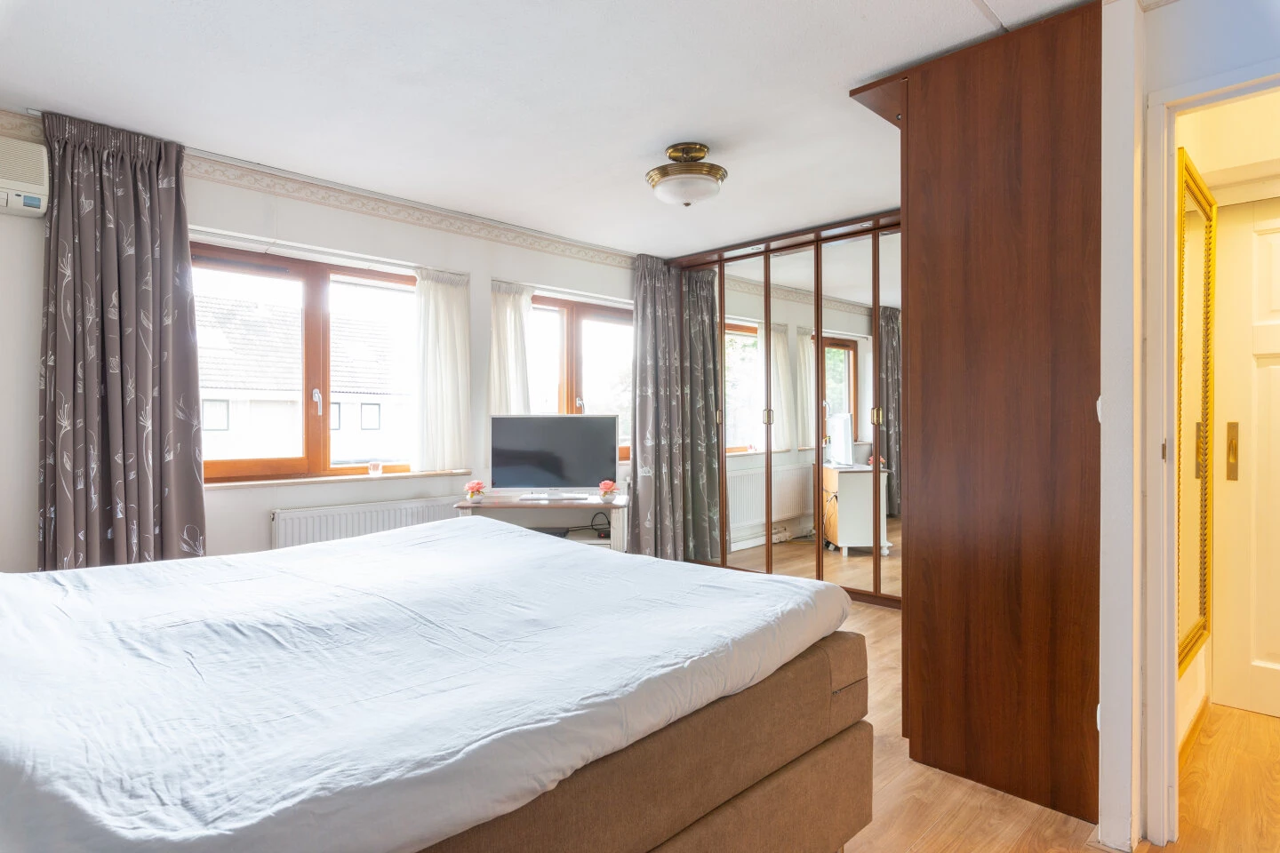 Woonhuis te koop Karveel 04 27 Lelystad