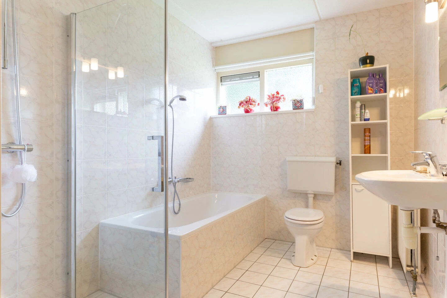Woonhuis te koop Schoener 11 22 Lelystad