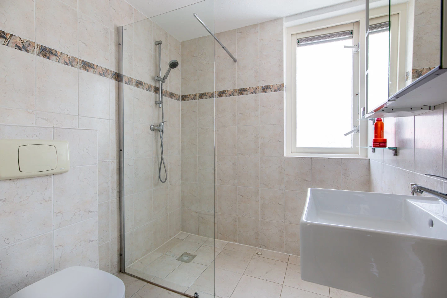 House for sale Oostzeestraat 177 Lelystad